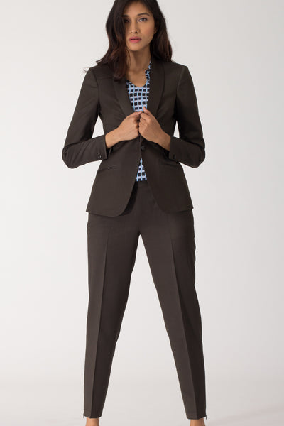 Well fitted, Smart, stylish women's formal pants and trousers for office. Shop online for all sizes including plus size formal trousers and pants at www.intermod.in
