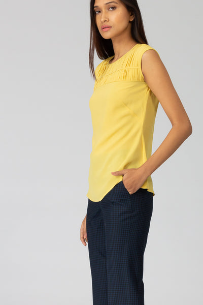Limon Smocked Flowy top