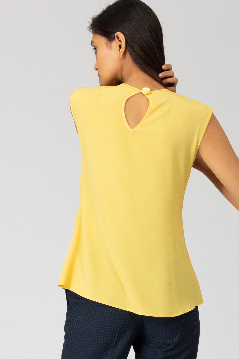 Limon Smocked Flowy top