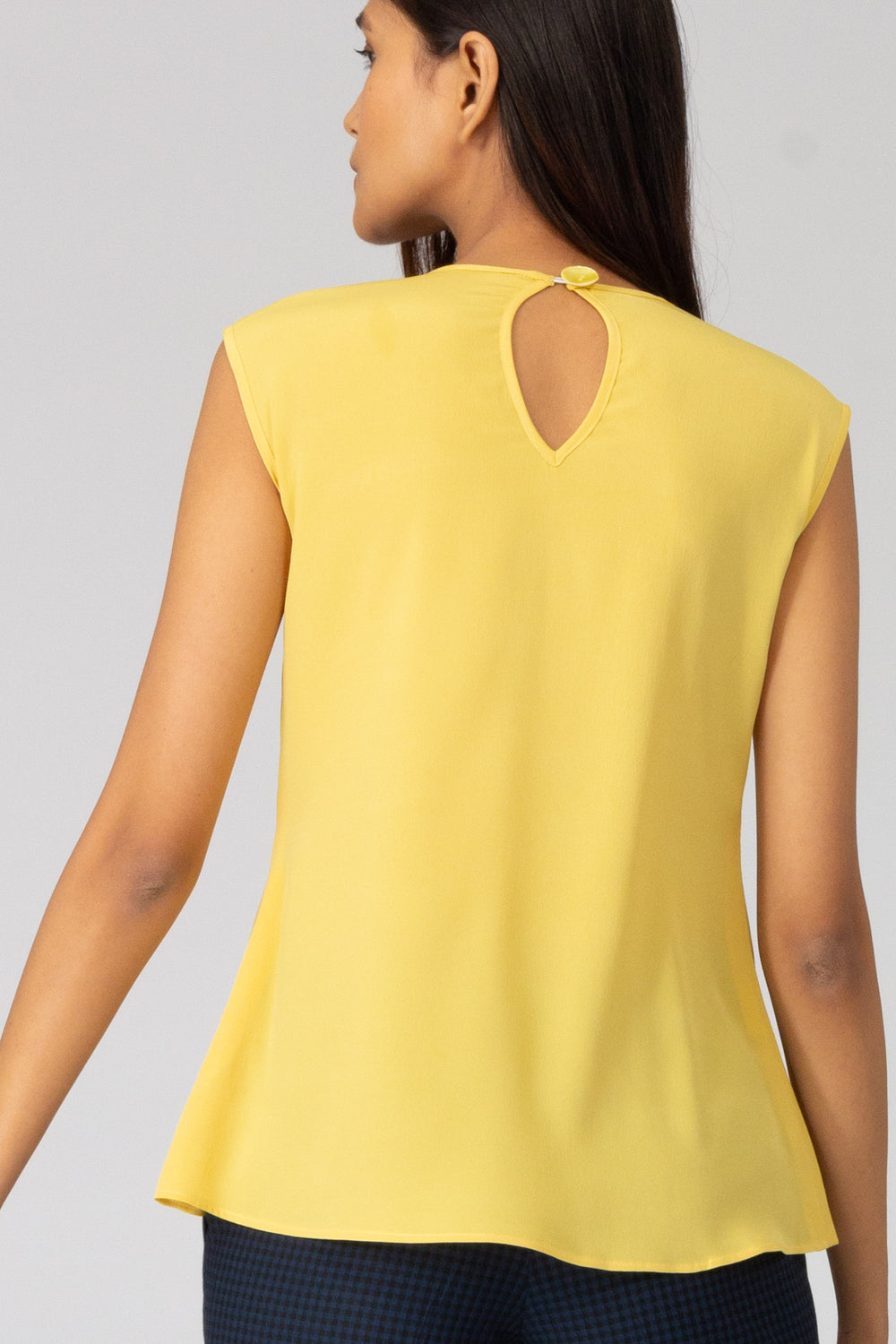 Limon Smocked Flowy top