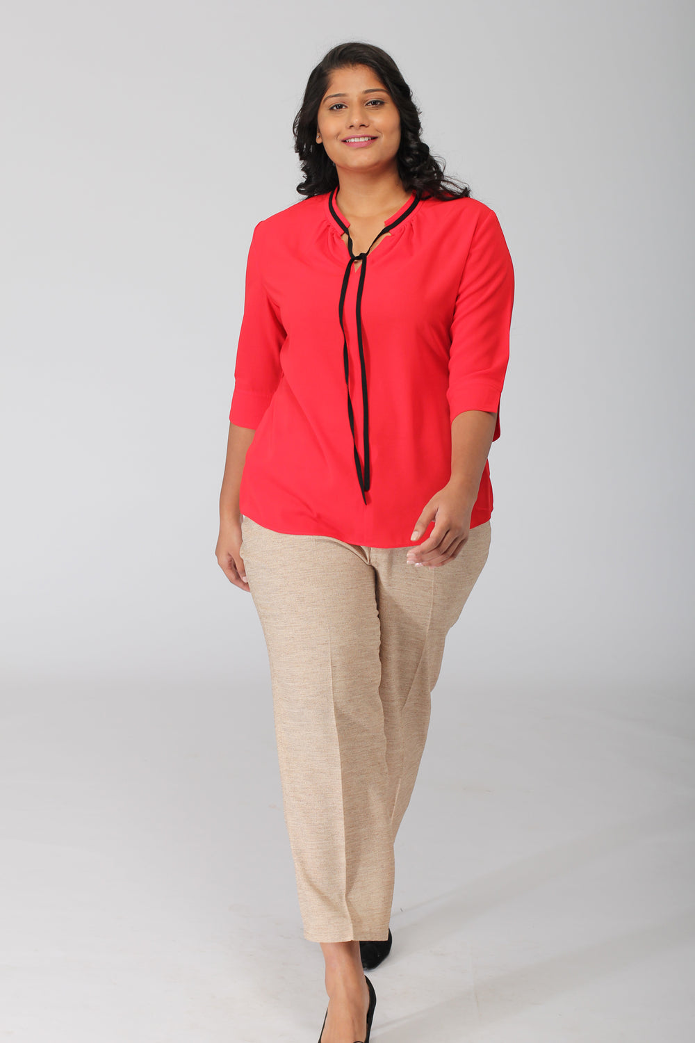 Vermelha Flowy Top with bowtie