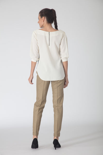 Peaches Contrast Flowy Blouse