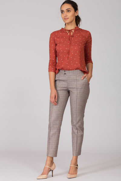 Smart Cotton women's formal pants and trousers for office. Shop online for culottes , trousers, and formal palazzo pants at www.intermod.in